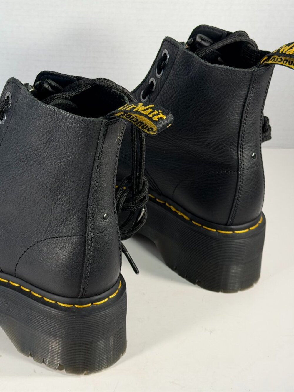 Women's Size 8 Dr Martens Sinclair Boots - Picture 6 of 16